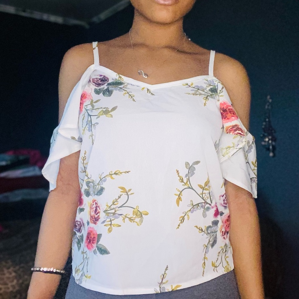 White floral shoulder-cut